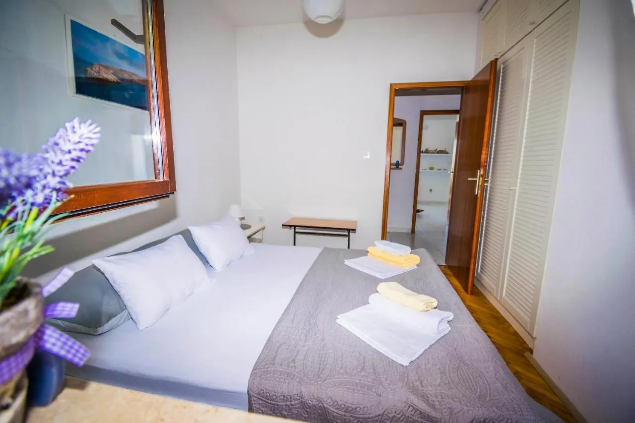 Apartments Pampas Island Pag Pag Town 0*,